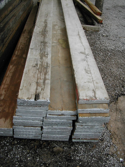 bensreckyard photo Old scaffolding boards Size 3.9 metre long x 220mm wide x 35mm thick 