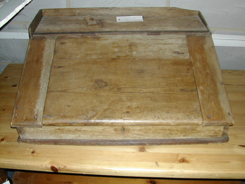 bensreckyard ebay photo Old desk top desk 4