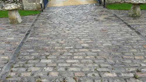 bensreckyard ebay photo Granite cobbles 4